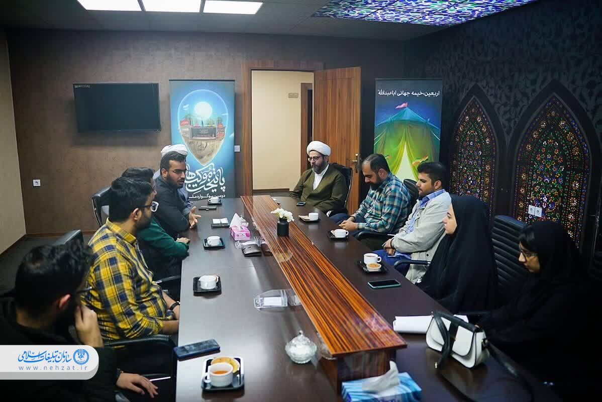 تقدیر از هیئت اجرایی دومین سوگواره ملی پایتخت موکبها تقدیر از هیئت اجرایی دومین سوگواره ملی پایتخت موکبها