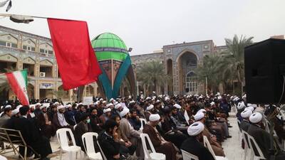 تجمع علما، طلاب و روحانیون مدارس علمیه اهواز در محکومیت مجله هتاک فرانسوی