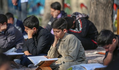 مراسم جزء خوانی قرآن در گذر فرهنگی چهارباغ اصفهان