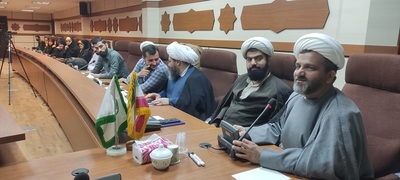 نشست صمیمی مدیرکل با طلاب فعال فضای مجازی