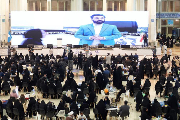 بانوان فعال مردمی، محور تحقق تمدن اسلامی در گام دوم انقلاب هستند