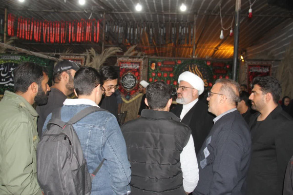 بازدید مدیرکل تبلیغات اسلامی فارس از نمایشگاه فرهنگی موکب انتظار در شهرک بزین شیراز