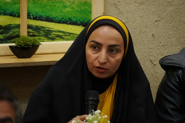 نشست صمیمی سرپرست اداره کل تبلیغات اسلامی همدان با اصحاب رسانه