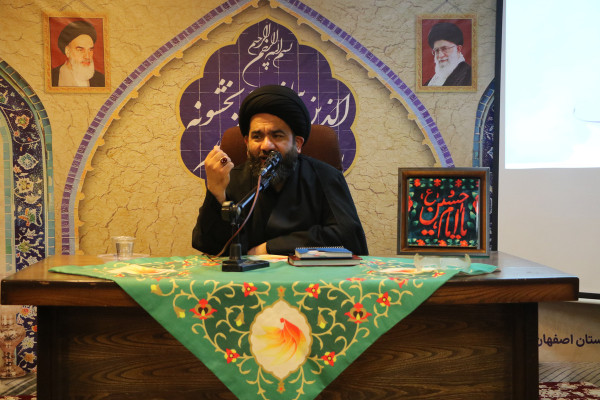 دوره آموزشی نقش فعالان فرهنگی و قرآنی در حوادث جنگ تحمیلی ۱۲ روزه