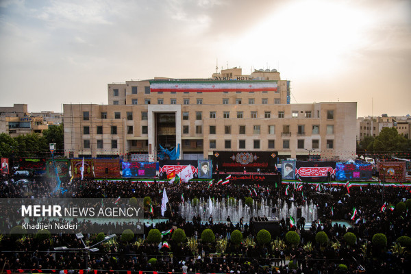 گزارش تصویری دوم اجتماع عظیم مردمی عصر عاشورا « یوم الحسین ع»