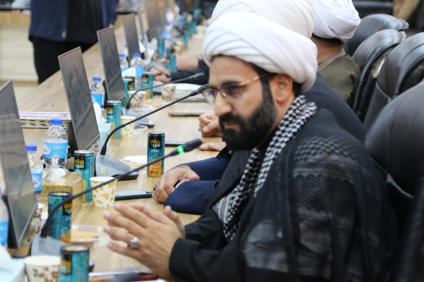 حضور رئیس سازمان تبلیغات اسلامی در جلسه کمیته فرهنگی، آموزشی اربعین استان ایلام