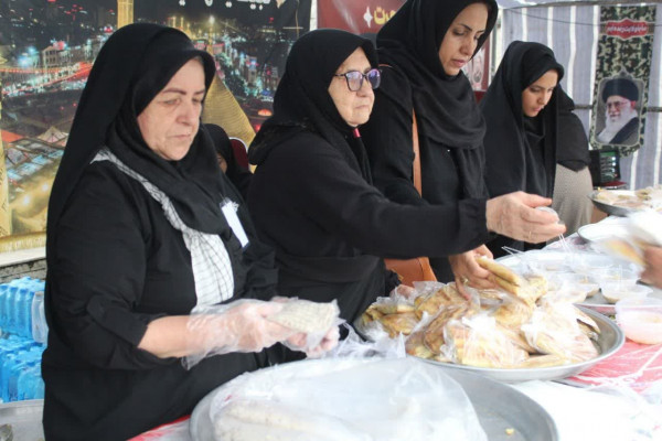 گلستان | اجتماع متمرکز دلدادگان اربعین حسینی در گرگان برگزار شد