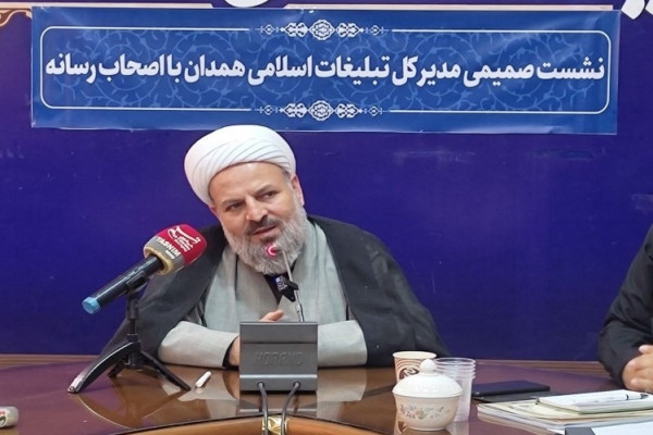 خبرنگاران، افسران خط مقدم نبرد روایت‌ها هستند