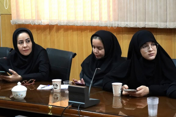 خبرنگاران، افسران خط مقدم نبرد روایت‌ها هستند