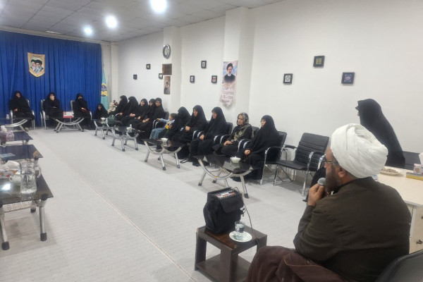 برگزاری نشست شورای راهبری بانوان در شهرستان بدره