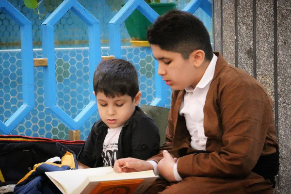 جزء خوانی قرآن کریم در اولین روز ماه مبارک رمضان