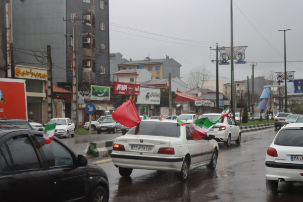 کاروان خودرویی در میثاق با امام امت