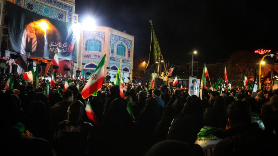 اجتماع مردمی در شب 12 فروردین در اردبیل