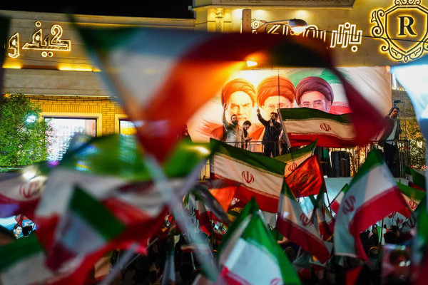 از زنجیره ۲۵ کیلومتری کاروان خودرویی تا طنین نوای «چمر»