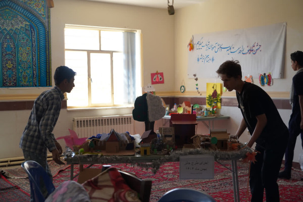 نوجوانان نوجهادی پای کار محرومیت‌زدایی