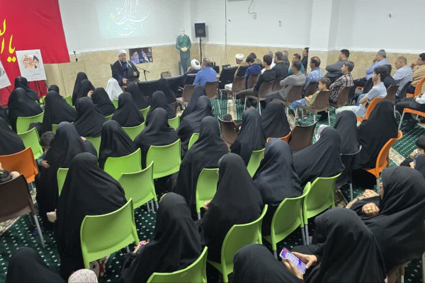 نشست کاروان «سفیران حیات» با حفاظت فرودگاه بندرعباس و خانواده پاسداران؛ تقدیر از خانواده‌های خوش‌جمعیت